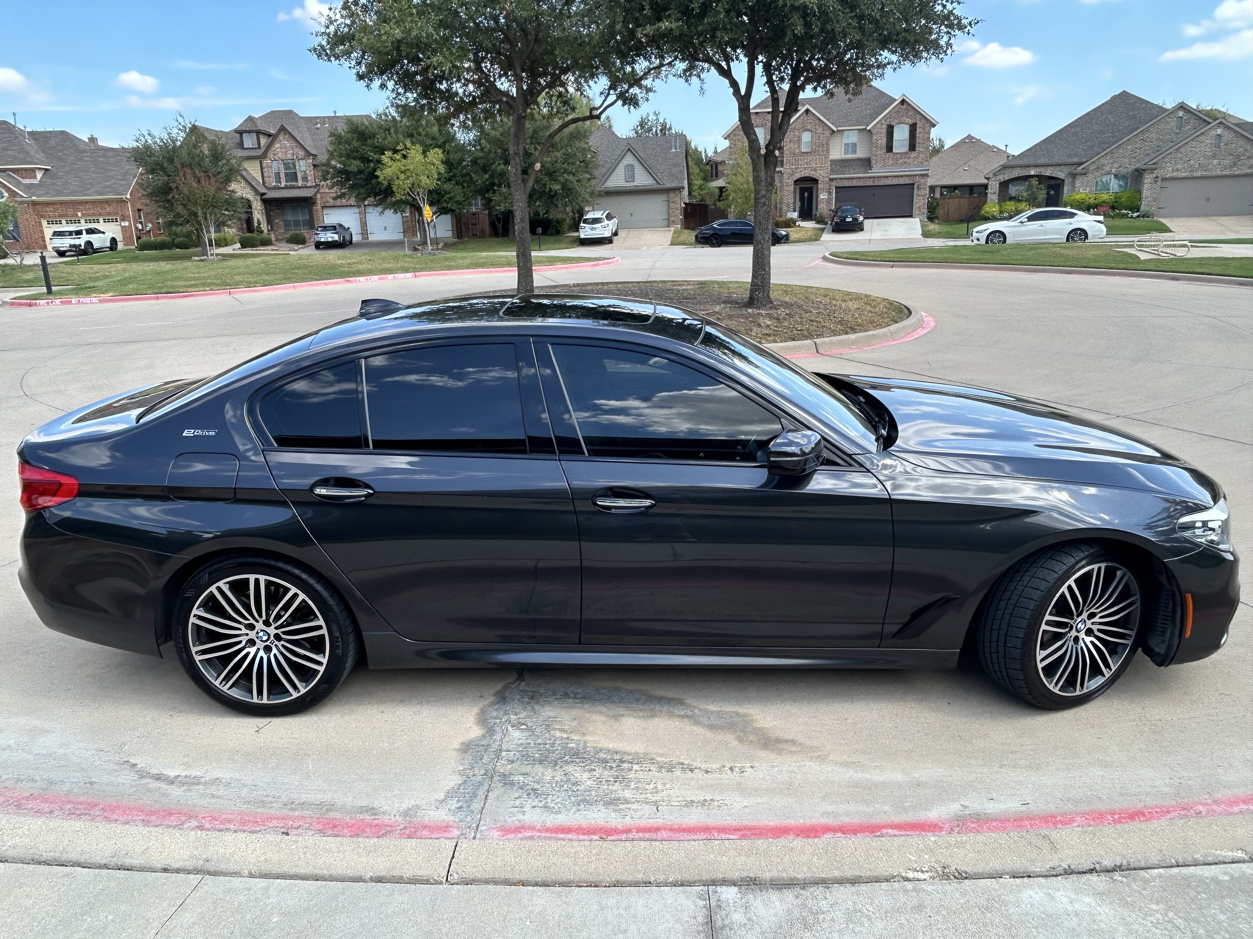 Used 2018 BMW 530e RWD image 28