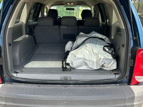 Used 2005 Dodge Durango SXT RWD image 13