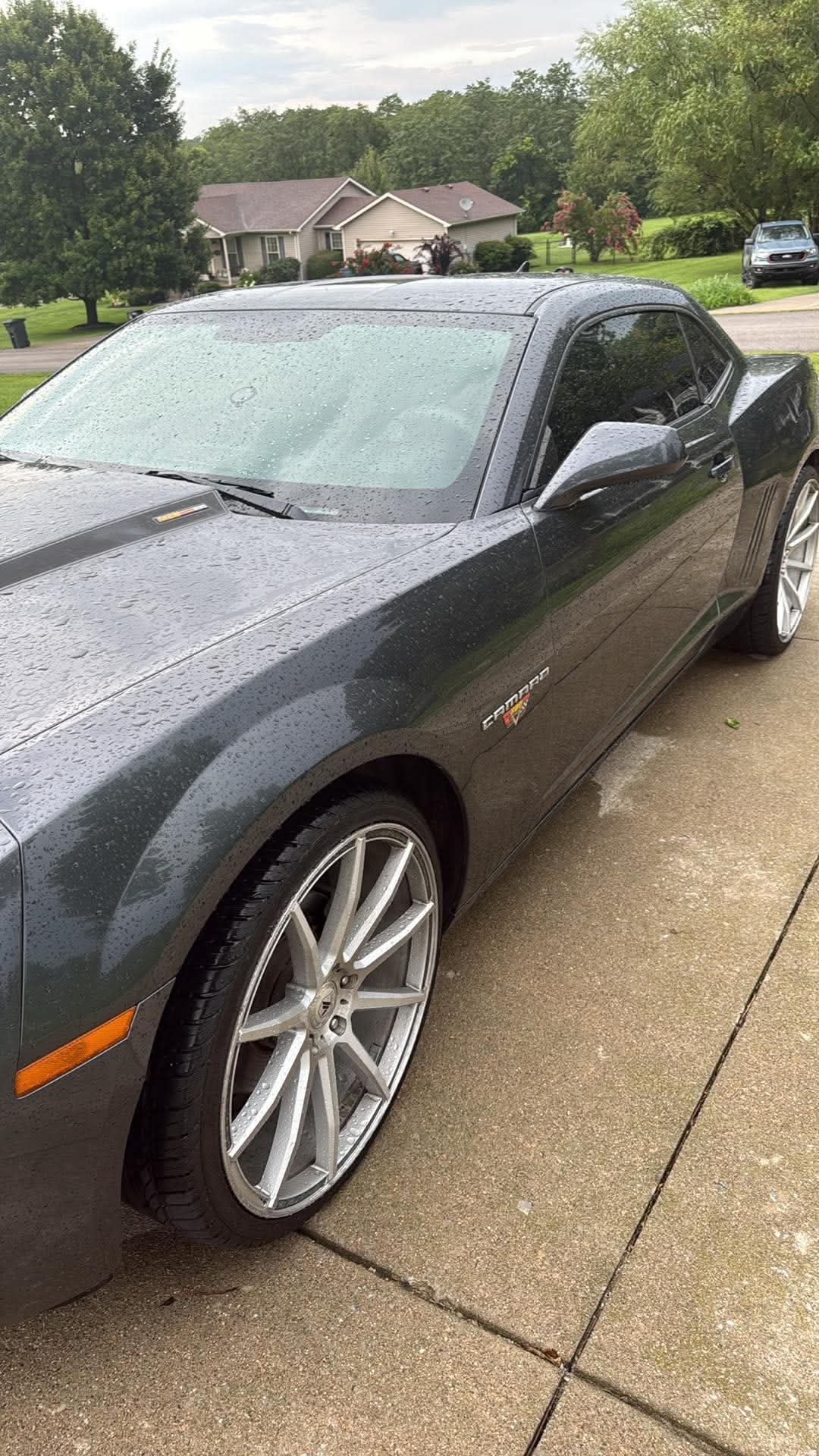 Used 2011 Chevrolet Camaro LT RWD image 4