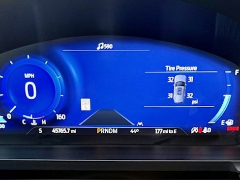 Used 2022 Ford Explorer ST w/ Equipment Group 401A image 14