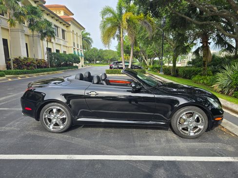 Used 2002 Lexus SC 430 Convertible image 6