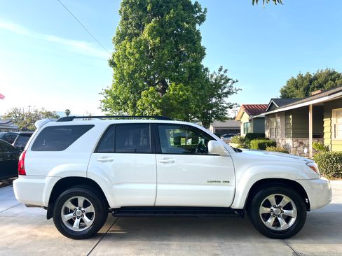 Used 2006 Toyota 4Runner Limited AWD/4WD image 5