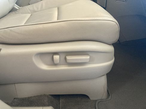 Used 2013 Honda Odyssey EX-L image 21