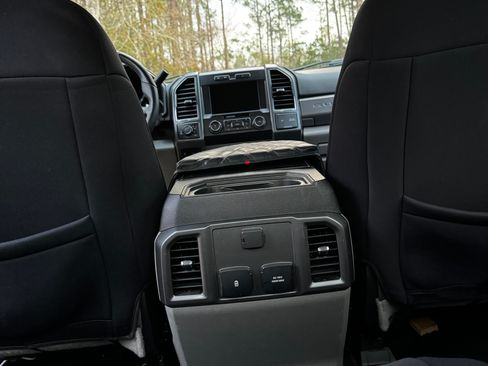 Used 2019 Ford F250 XLT image 13