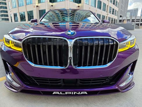 Used 2021 BMW ALPINA B7 xDrive w/ Luxury Rear Seating Package image 2