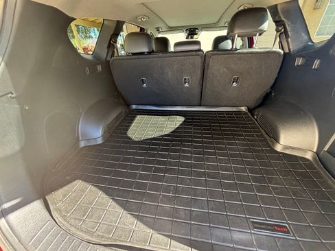 Used 2022 Hyundai Santa Fe Limited image 15