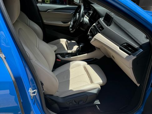 Used 2018 BMW X2 sDrive28i w/ M SportX Package FWD image 8