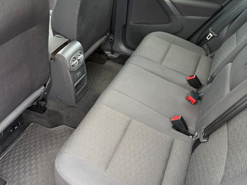 Used 2017 Volkswagen Tiguan Limited w/ Premium Package AWD/4WD image 8