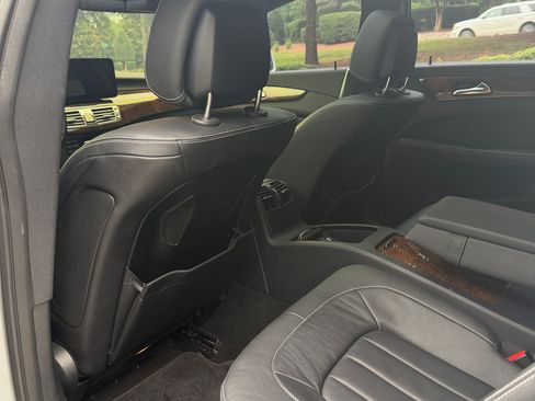 Used 2014 Mercedes-Benz CLS 550 image 46