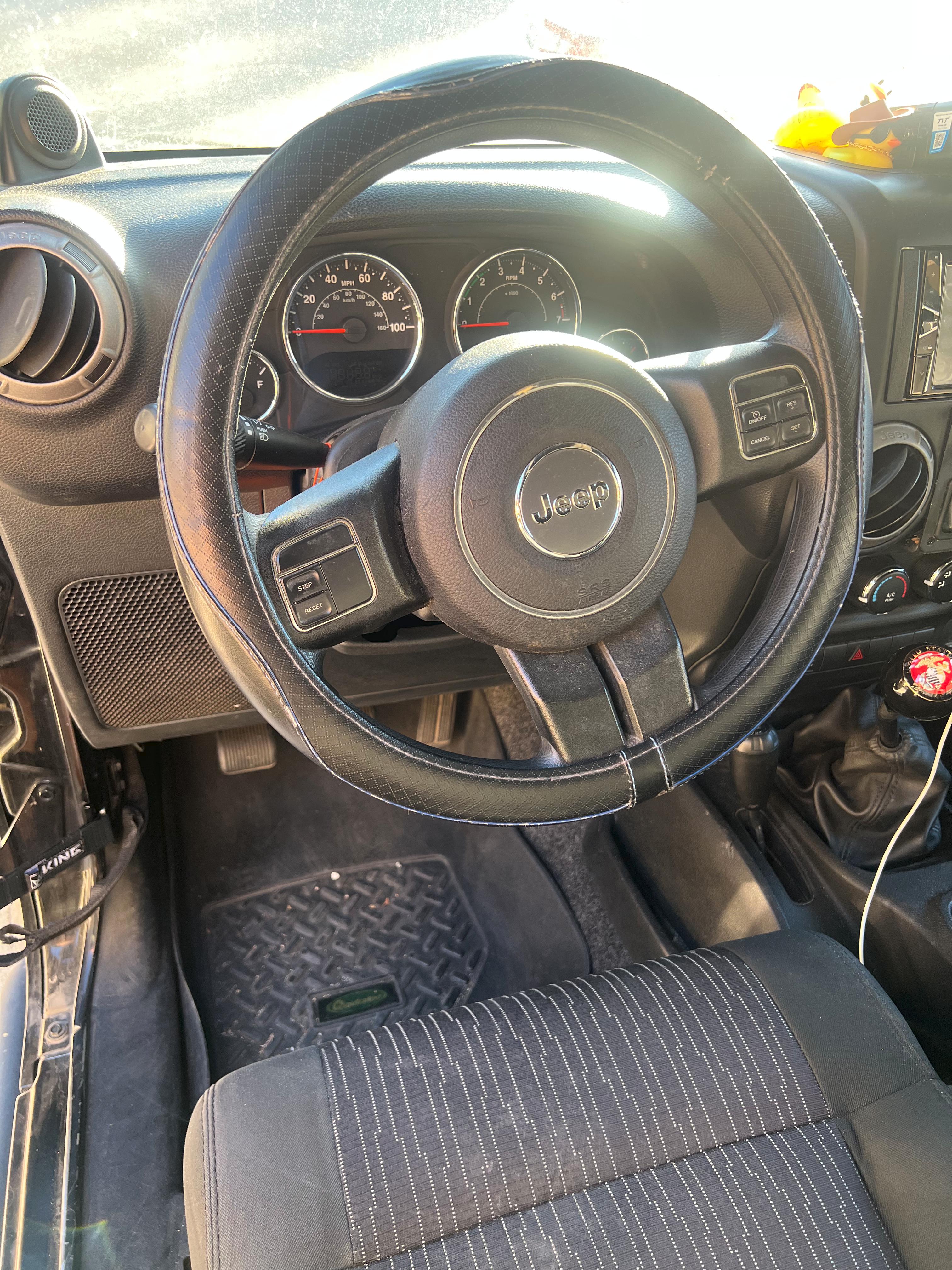 Used 2012 Jeep Wrangler Unlimited Sport AWD/4WD image 6