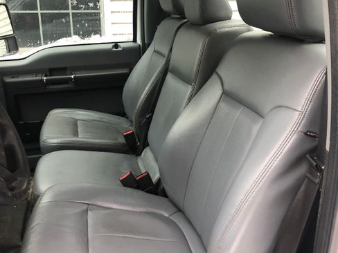 Used 2015 Ford F250 XL w/ Power Equipment Group image 10