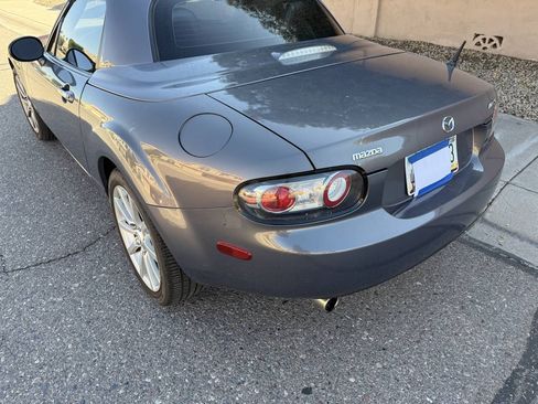 Used 2008 MAZDA MX-5 Miata Grand Touring w/ Premium Pkg image 14