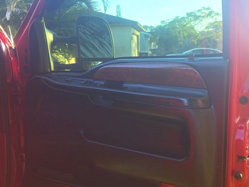 Used 2004 Ford F250 King Ranch image 13