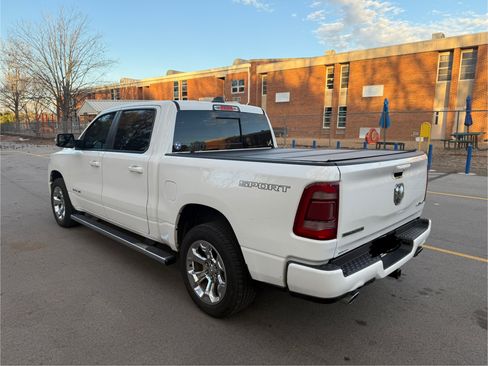 Used 2021 RAM 1500 Big Horn image 6