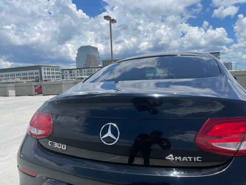 Used 2018 Mercedes-Benz C 300 4MATIC Coupe image 8