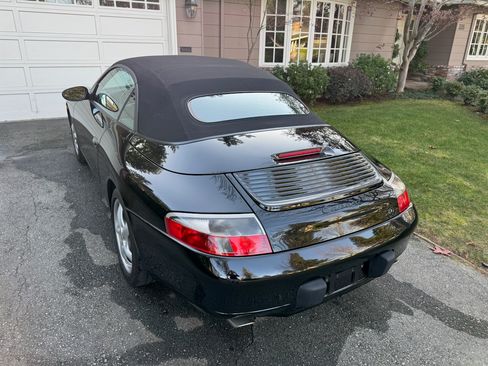 Used 1999 Porsche 911 Carrera image 9