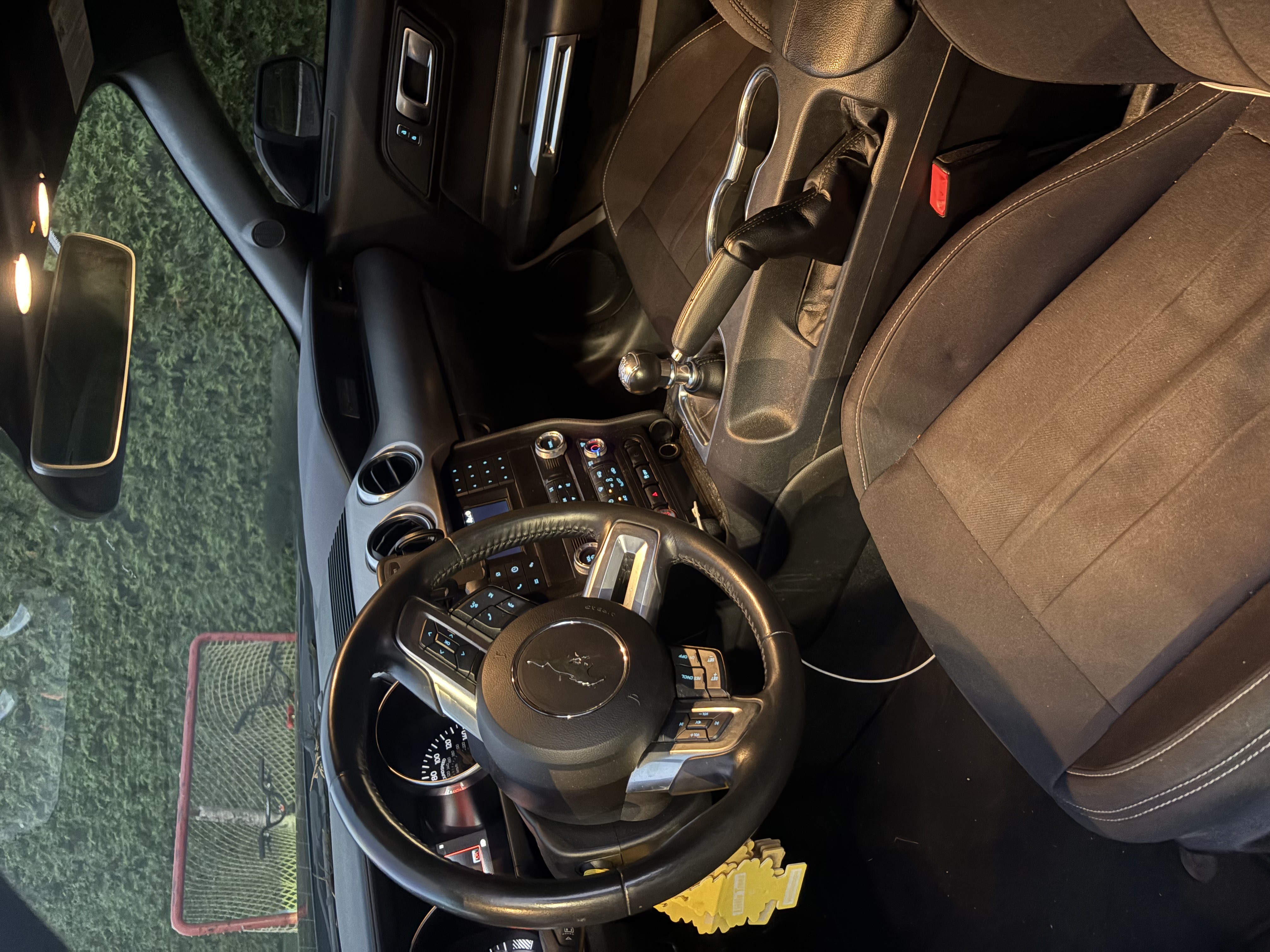 Used 2022 Ford Mustang GT RWD image 8