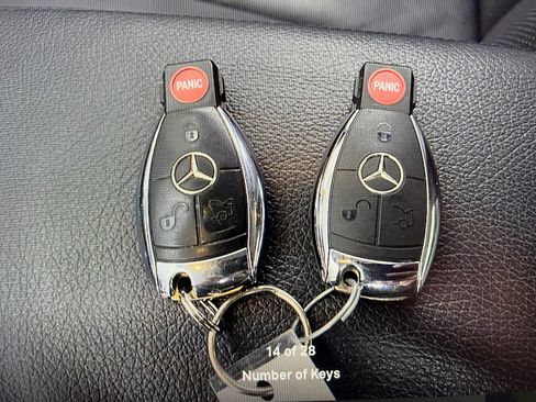 Used 2009 Mercedes-Benz S 550 4MATIC image 8