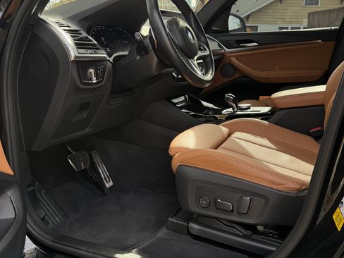 Used 2024 BMW X3 sDrive30i w/ Premium Package w/ZPA image 9