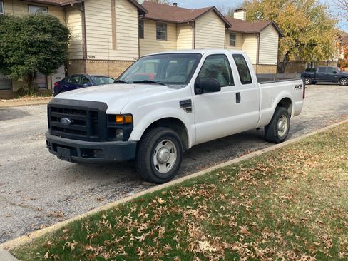 Used 2008 Ford F250 XL image 8