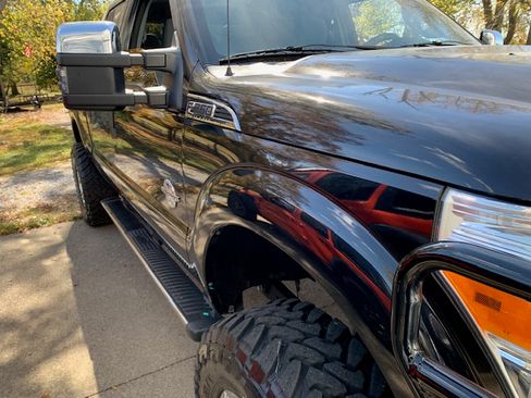 Used 2011 Ford F250 XLT w/ XLT Premium Pkg image 10