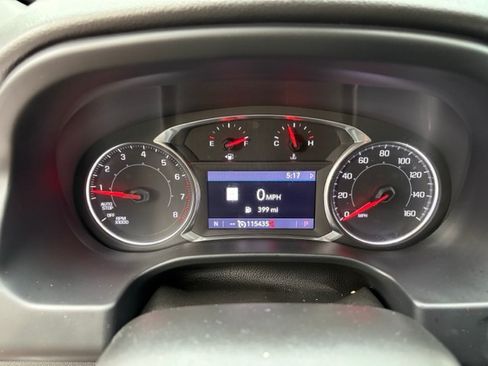 Used 2020 GMC Acadia SLT FWD image 10