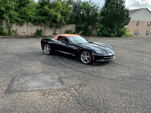 Used 2014 Chevrolet Corvette Stingray Convertible w/ 2LT Preferred Equipment Group image 11