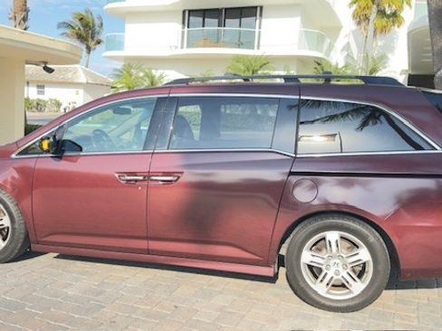 Used 2012 Honda Odyssey Touring Elite image 1