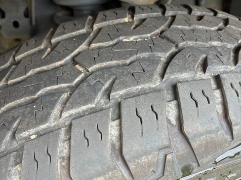 Used 2012 Ford F150 Lariat w/ Lariat Chrome Pkg image 21