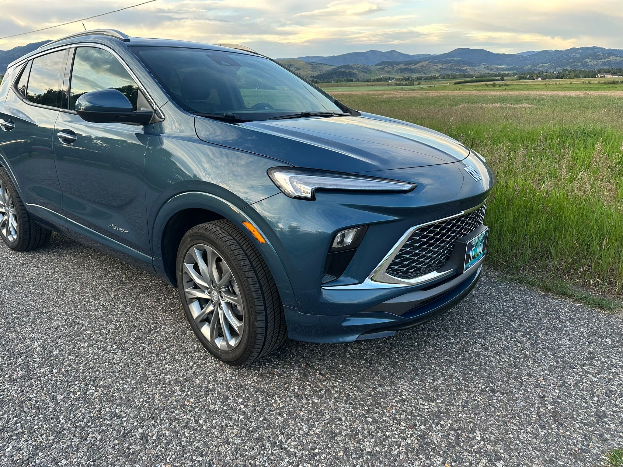 Used 2024 Buick Encore GX Avenir w/ Avenir Technology Package AWD/4WD image 8