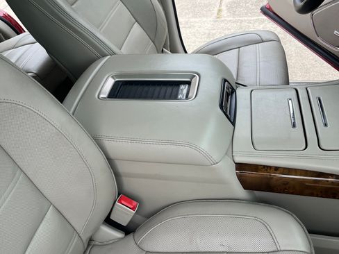 Used 2015 GMC Yukon Denali w/ Open Road Package image 4