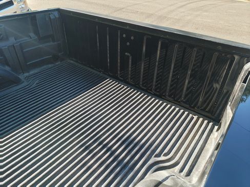 Used 2002 Chevrolet Silverado 1500 LS w/ Electrical Convenience Pkg image 14