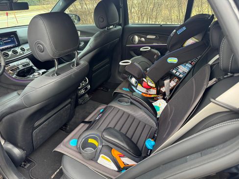 Used 2019 Mercedes-Benz E 63 AMG S image 13