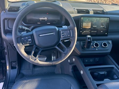 Used 2024 Land Rover Defender 110 Carpathian Edition image 10