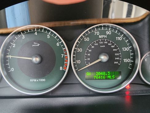 Used 2002 Jaguar X-TYPE 2.5 image 2