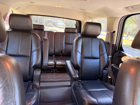 Used 2011 Chevrolet Tahoe LT w/ Texas Edition RWD image 9