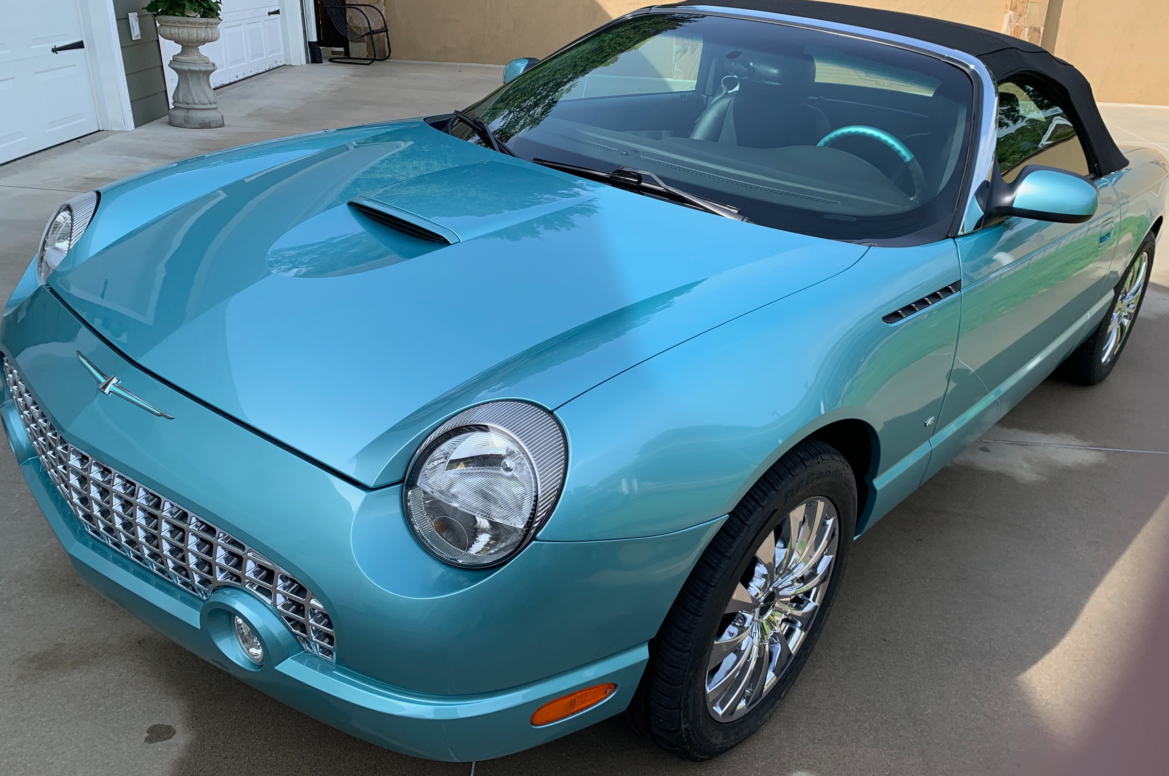Used 2002 Ford Thunderbird RWD image 22
