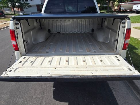 Used 2007 Ford F150 Lariat AWD/4WD image 10
