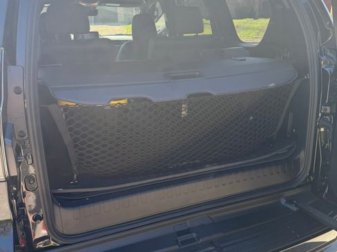 Used 2023 Lexus GX 460 Luxury w/ Sport Design Package image 6