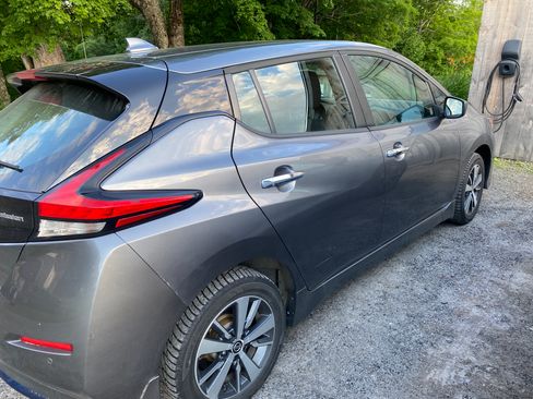 Used 2022 Nissan Leaf S Plus FWD image 4