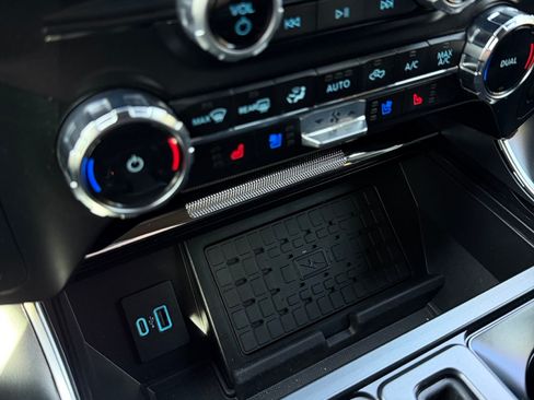 Used 2023 Ford F150 Raptor w/ Raptor Carbon Fiber Package image 21