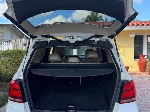 Used 2013 Mercedes-Benz GLK 350 2WD image 6