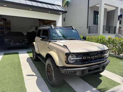 Used 2023 Ford Bronco Outer Banks AWD/4WD image 6