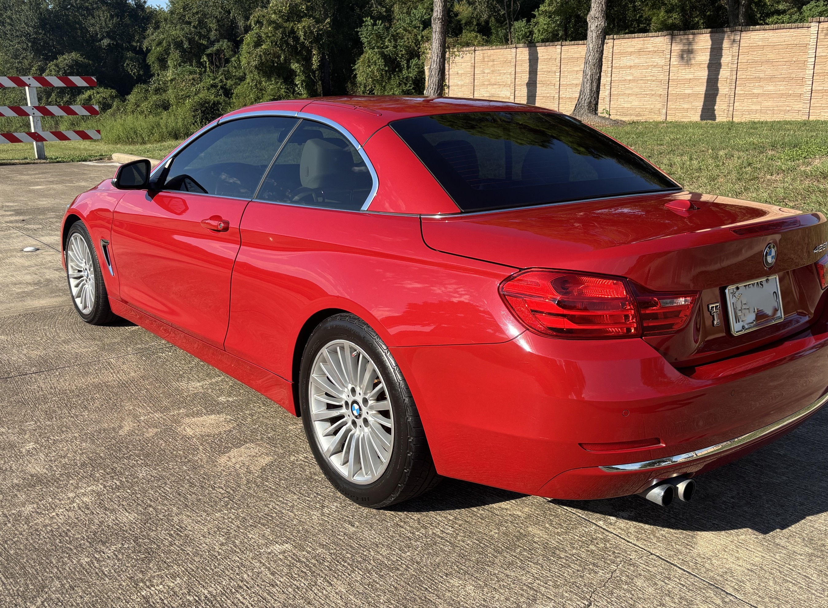 Used 2015 BMW 428i Convertible RWD image 11