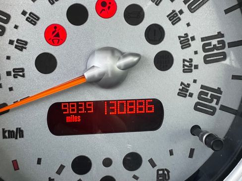 Used 2003 MINI Cooper S FWD image 24