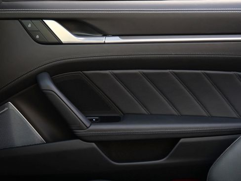 Used 2023 Porsche 911 Turbo S image 9