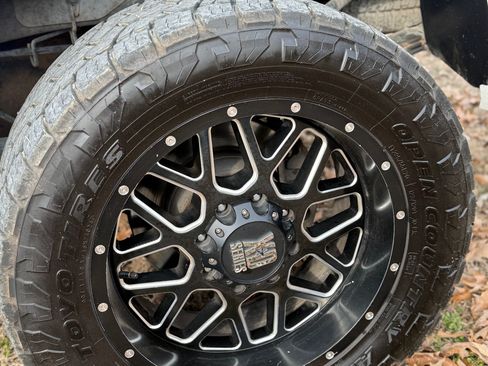 Used 2013 RAM 2500 Laramie w/ Convenience Group image 9