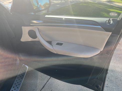 Used 2012 BMW X5 xDrive35i image 19