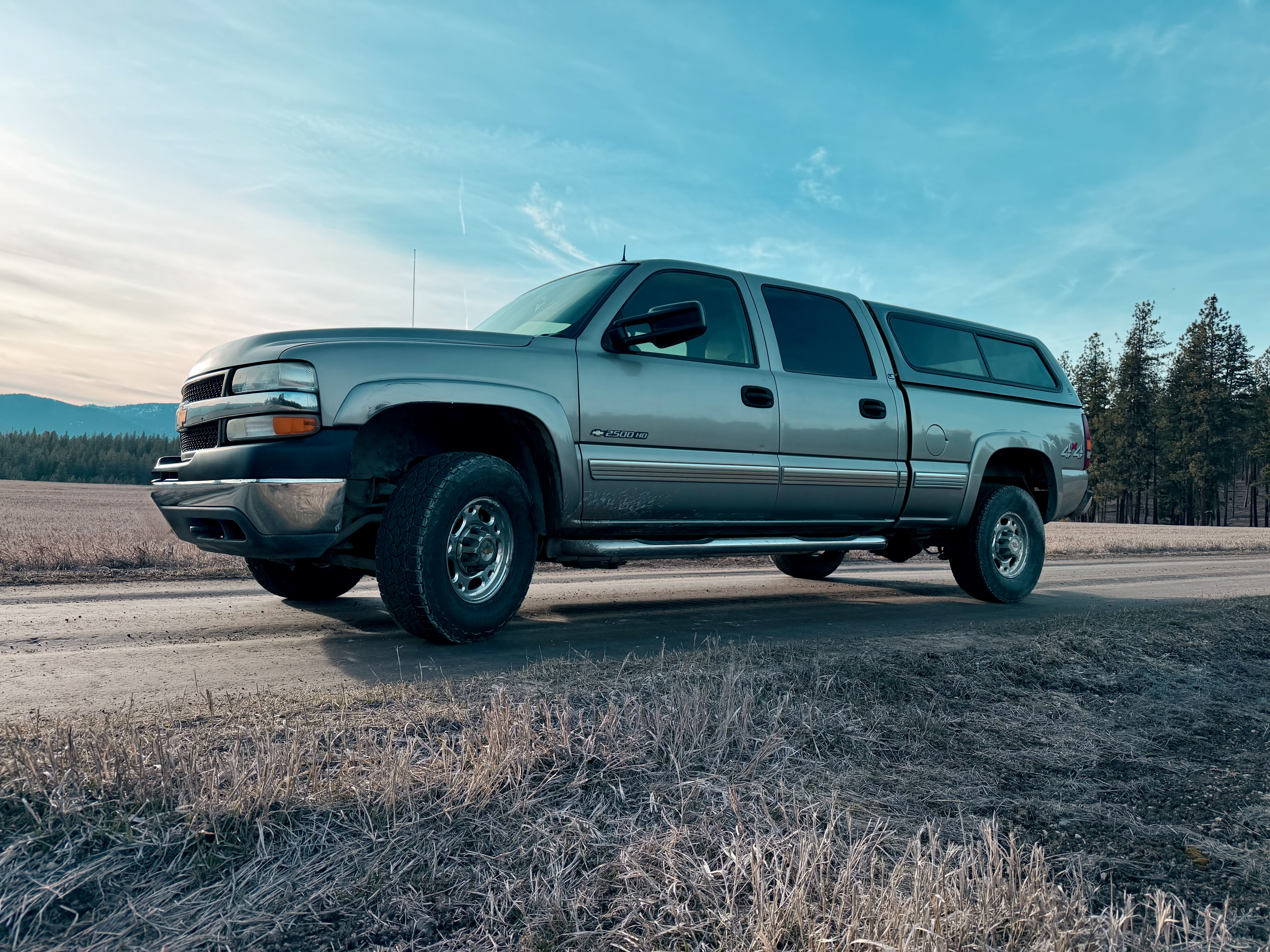 Used 2001 Chevrolet Silverado 2500 4x4 Crew Cab w/ Off-Road Skid Plate Pkg image 1