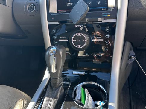 Used 2014 Ford Edge Limited w/ Equipment Group 302A image 23